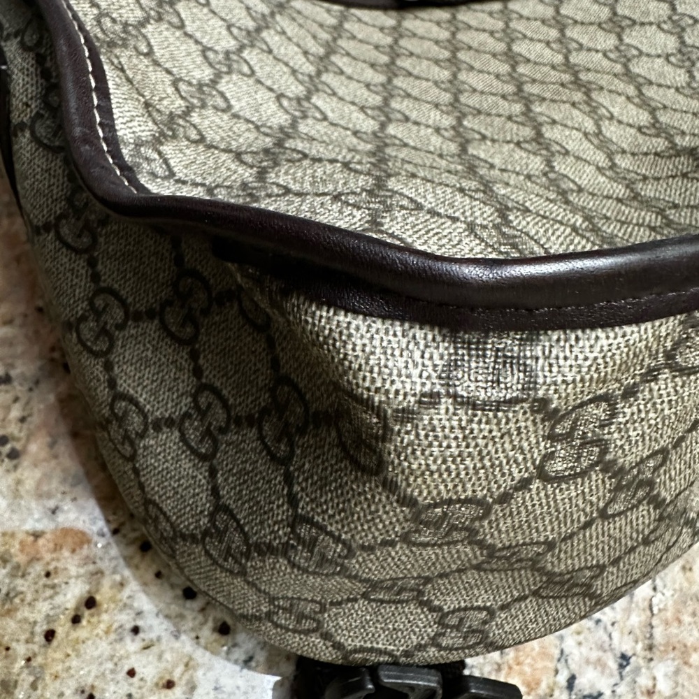 Men or Women’s GUCCI Brown Designer Messenger Bag - Picture 6 of 7